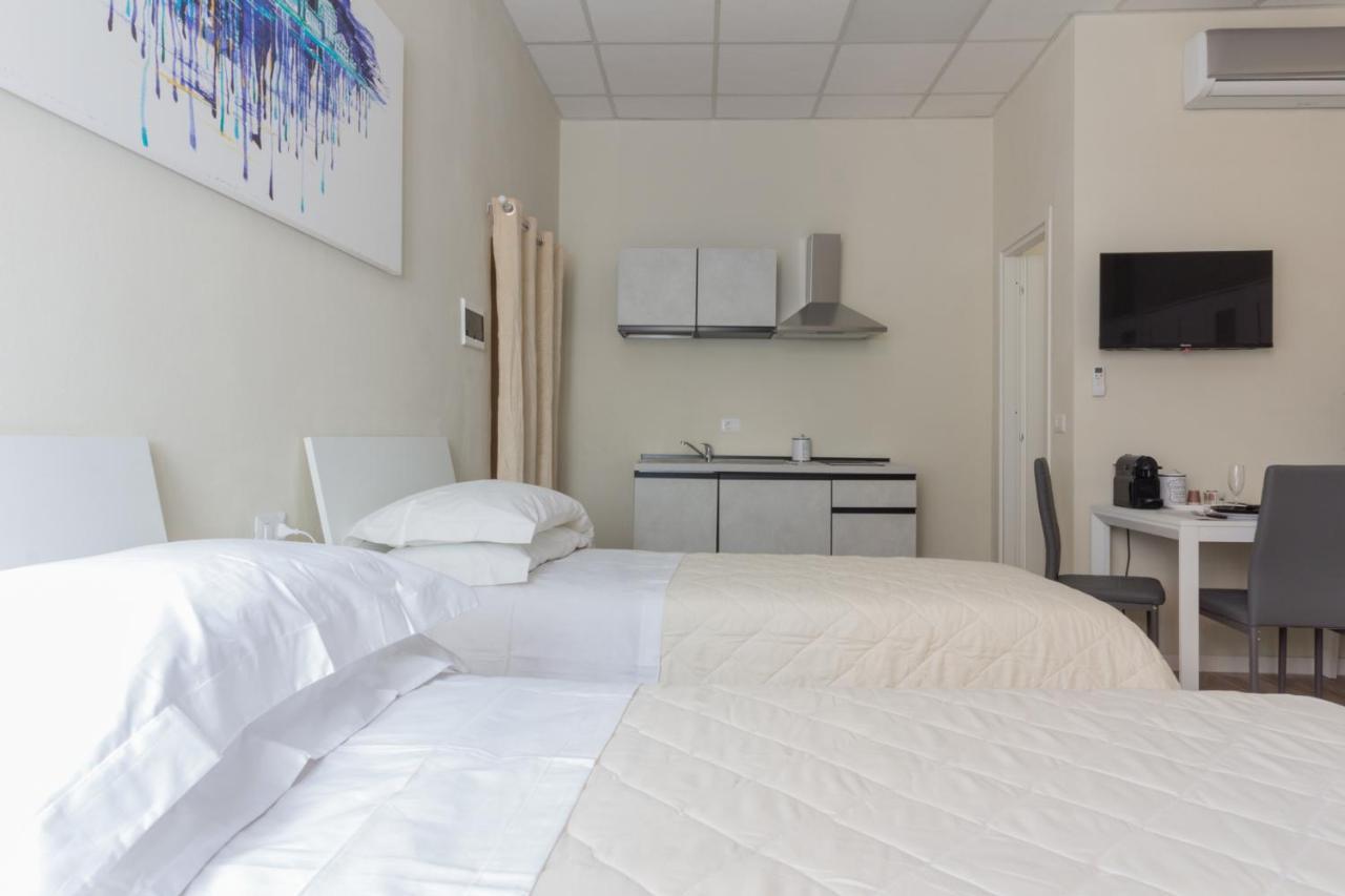 Center Rooms Пиаченца Екстериор снимка