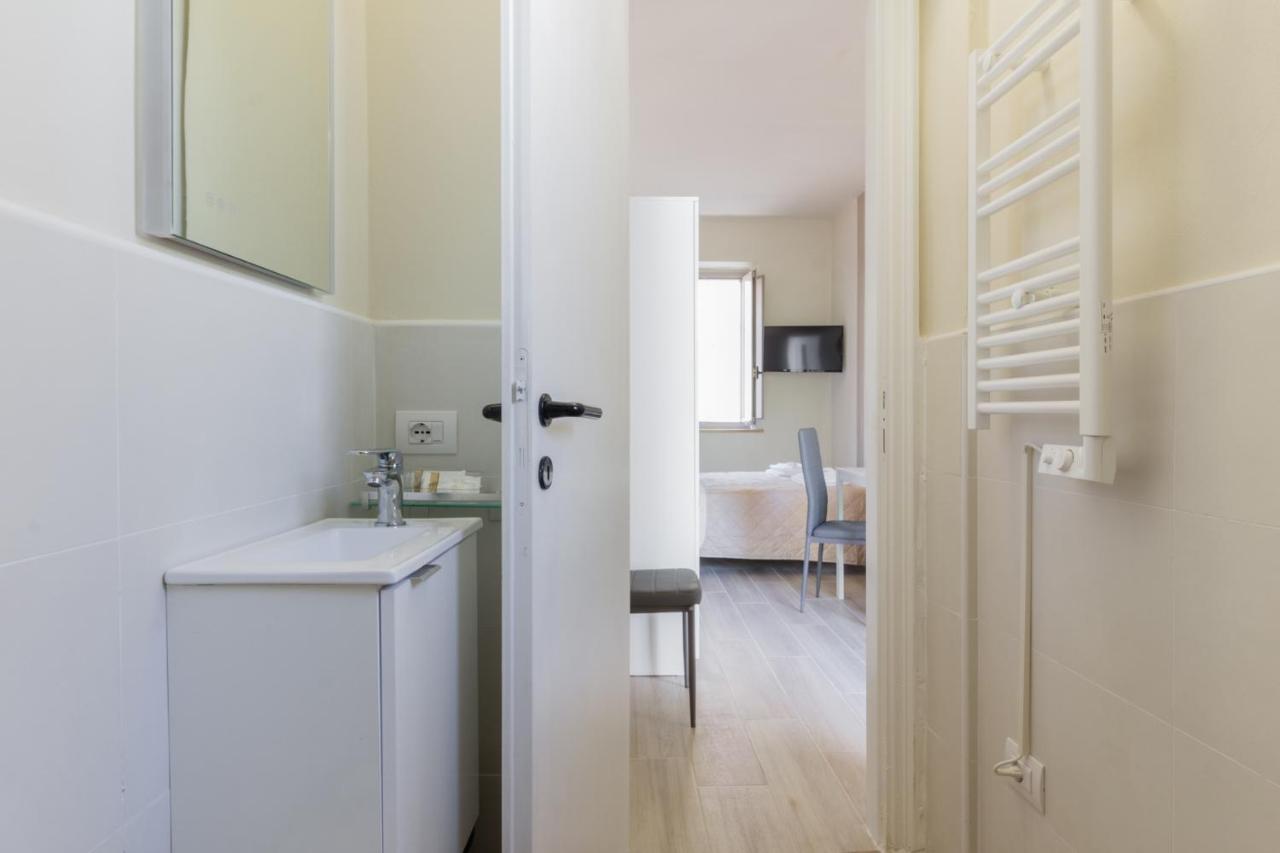 Center Rooms Пиаченца Екстериор снимка