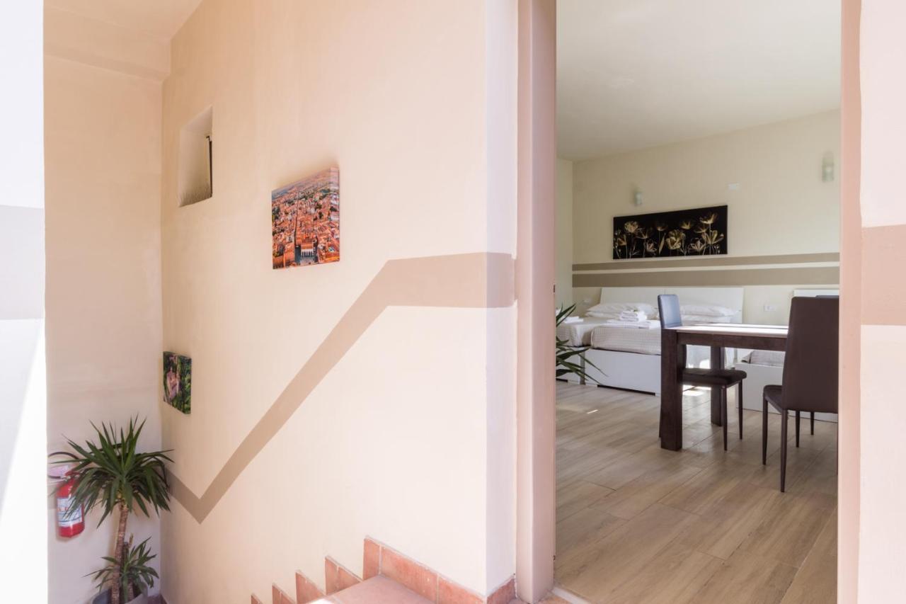 Center Rooms Пиаченца Екстериор снимка