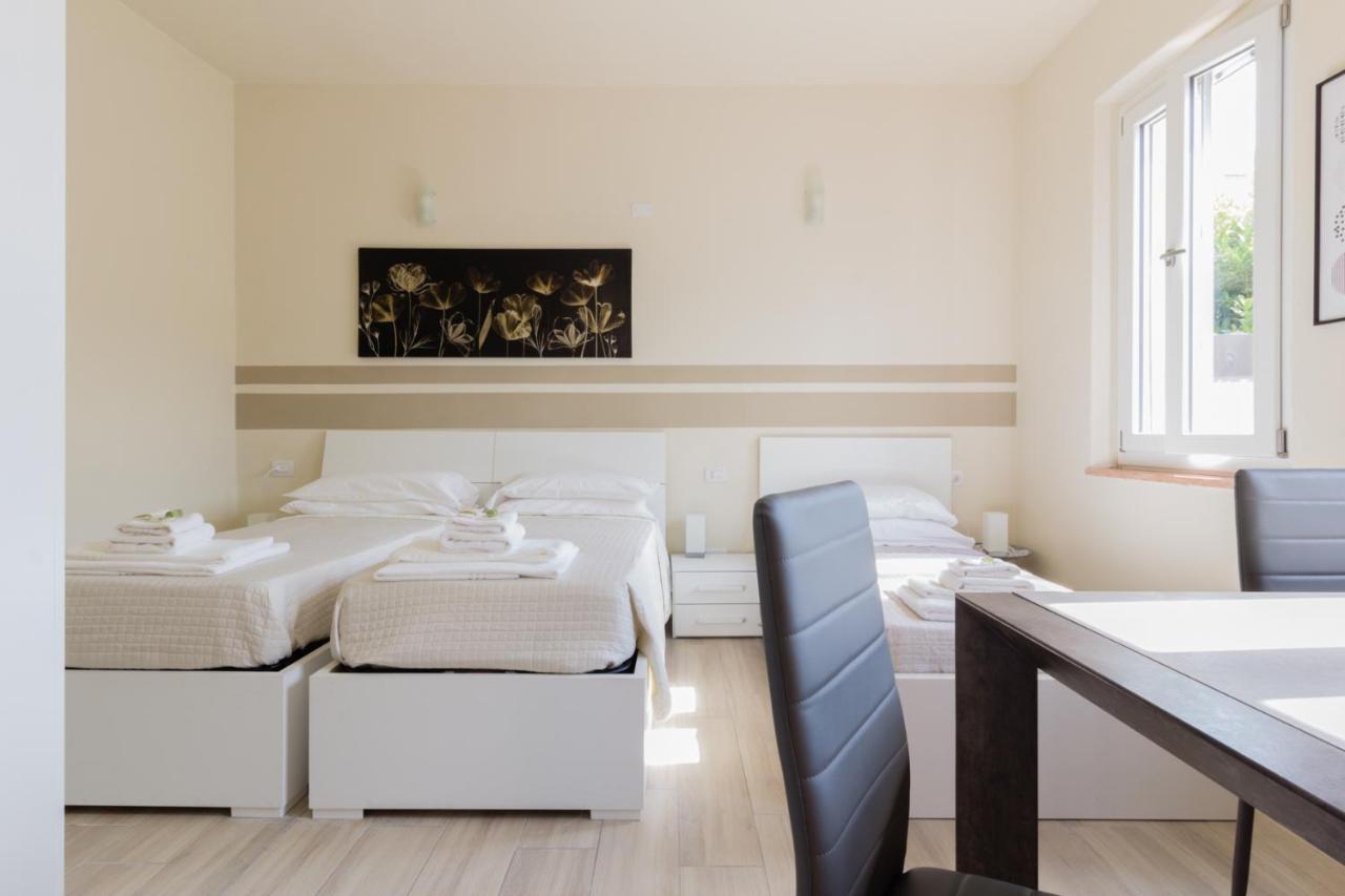 Center Rooms Пиаченца Екстериор снимка