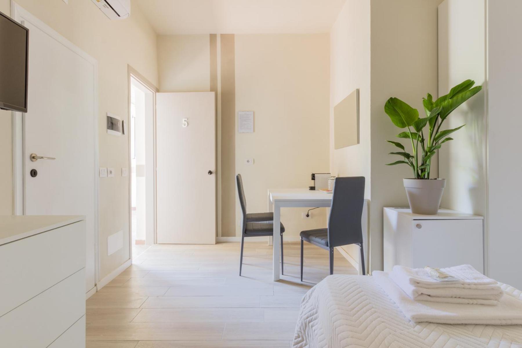 Center Rooms Пиаченца Екстериор снимка